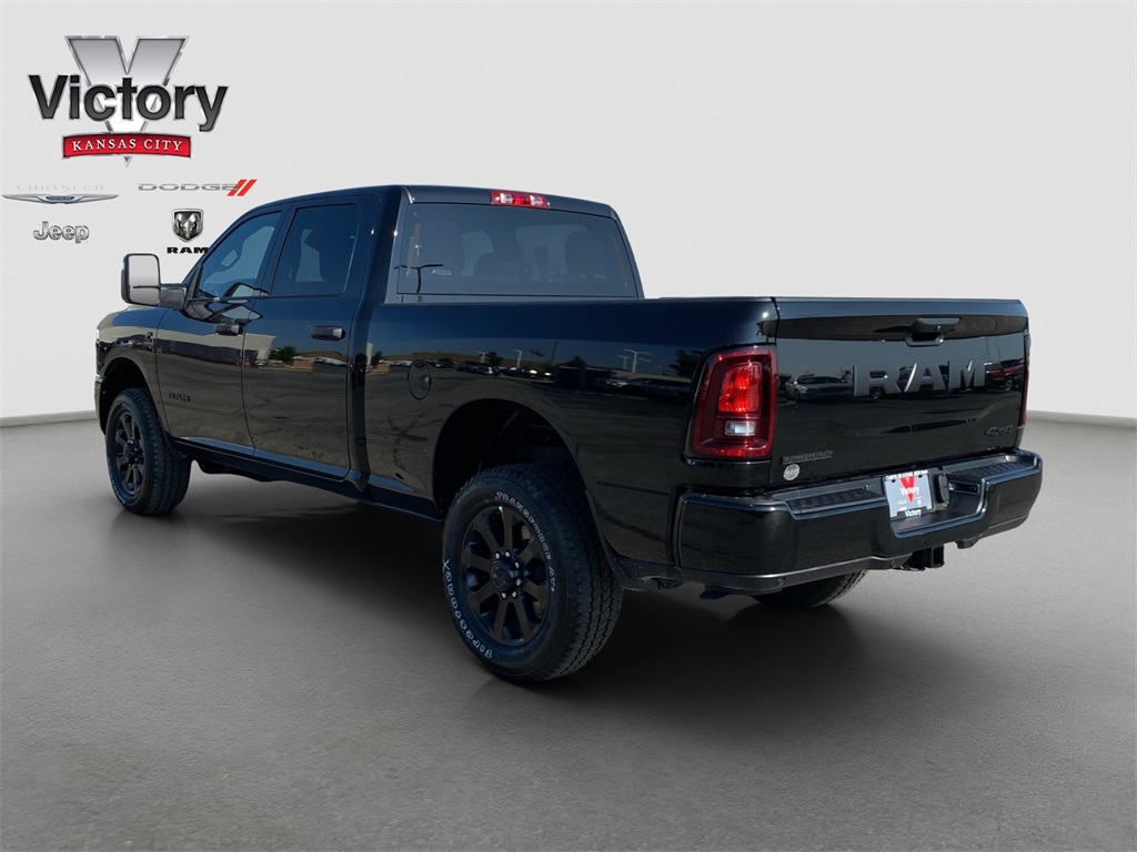2025 Ram 2500 Big Horn photo 3