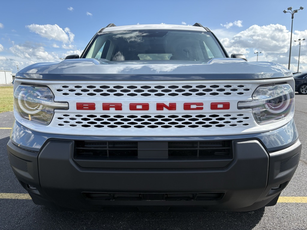 2025 Ford Bronco Sport Heritage photo 2