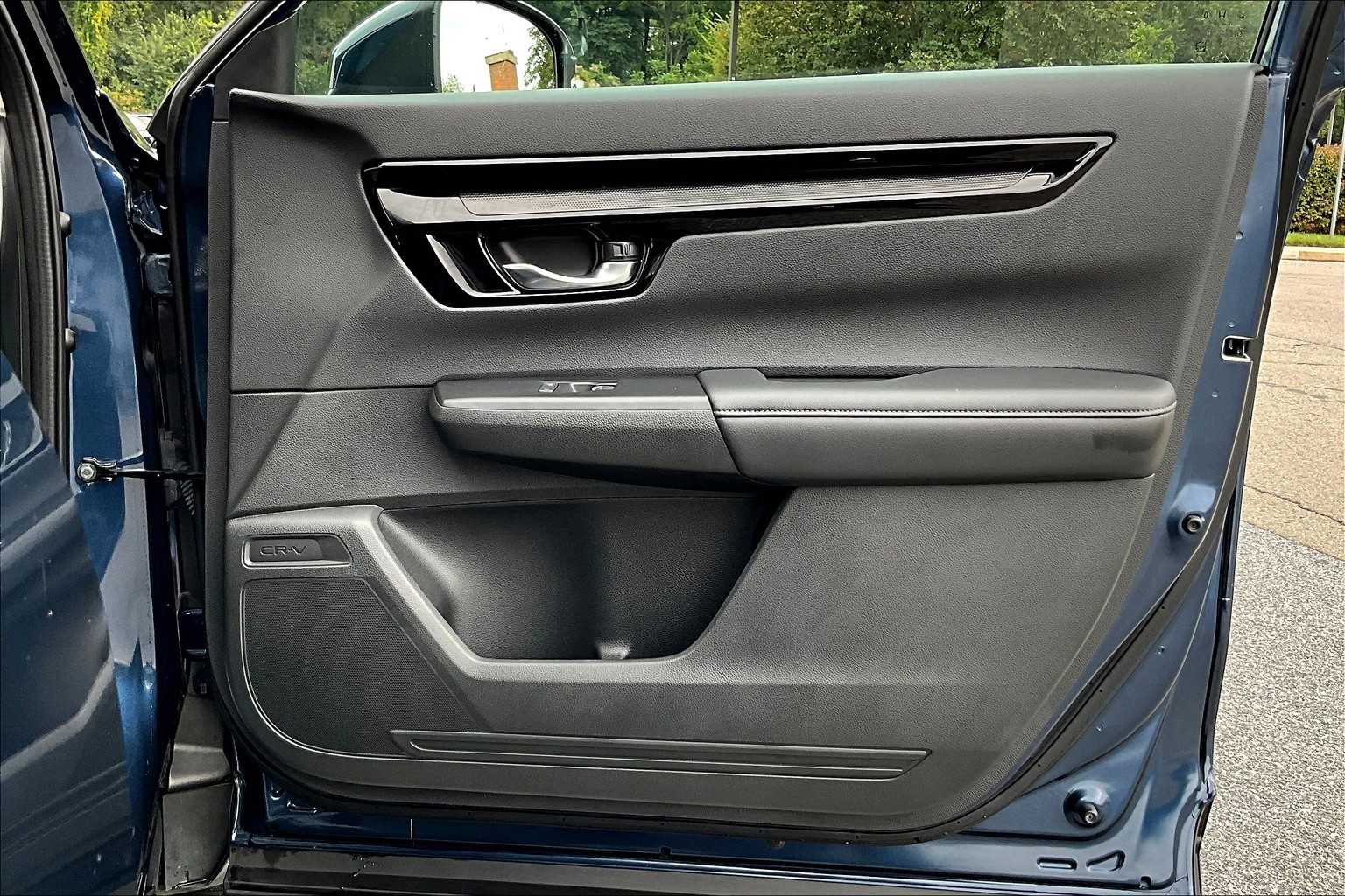 2024 Honda CR-V EX-L photo 18