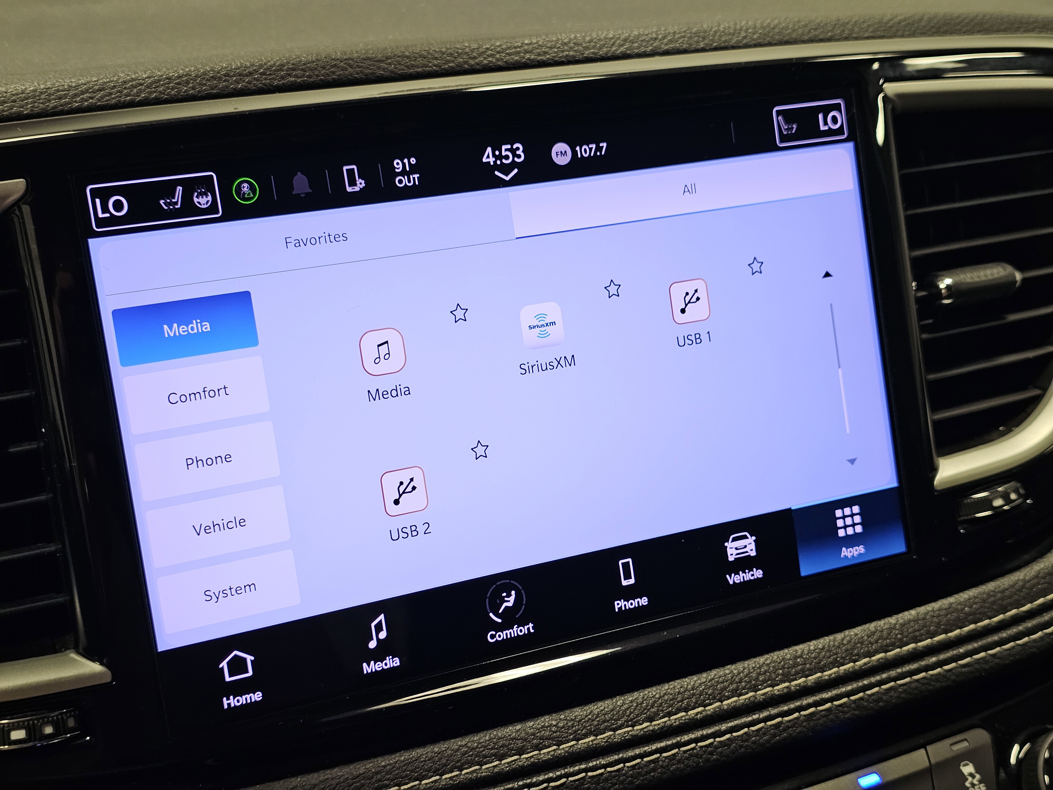 2021 Chrysler Pacifica Touring L photo 10