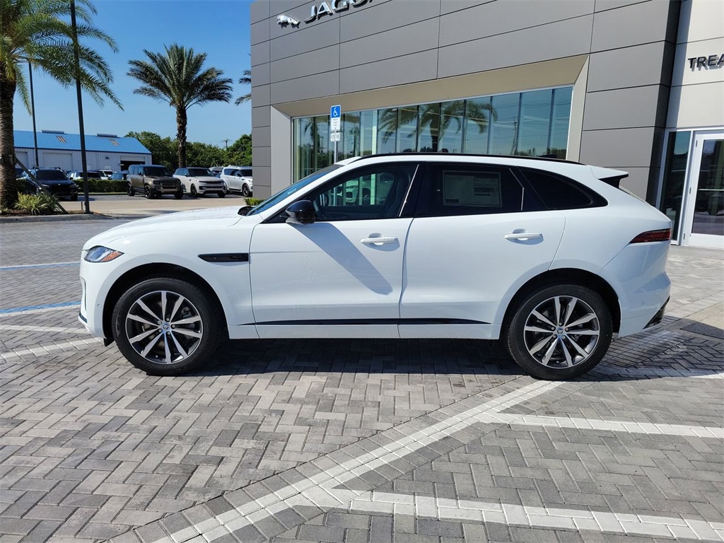 2026 Jaguar F-PACE P250 R-Dynamic S photo 2