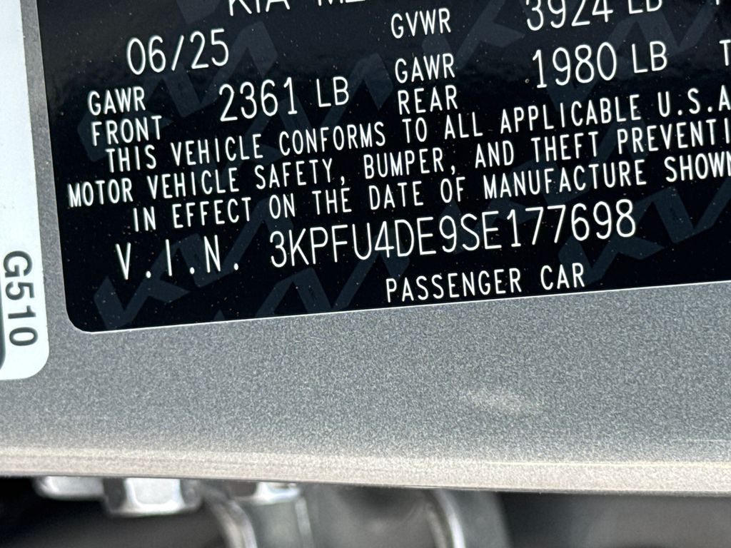 2025 Kia K4 EX photo 31