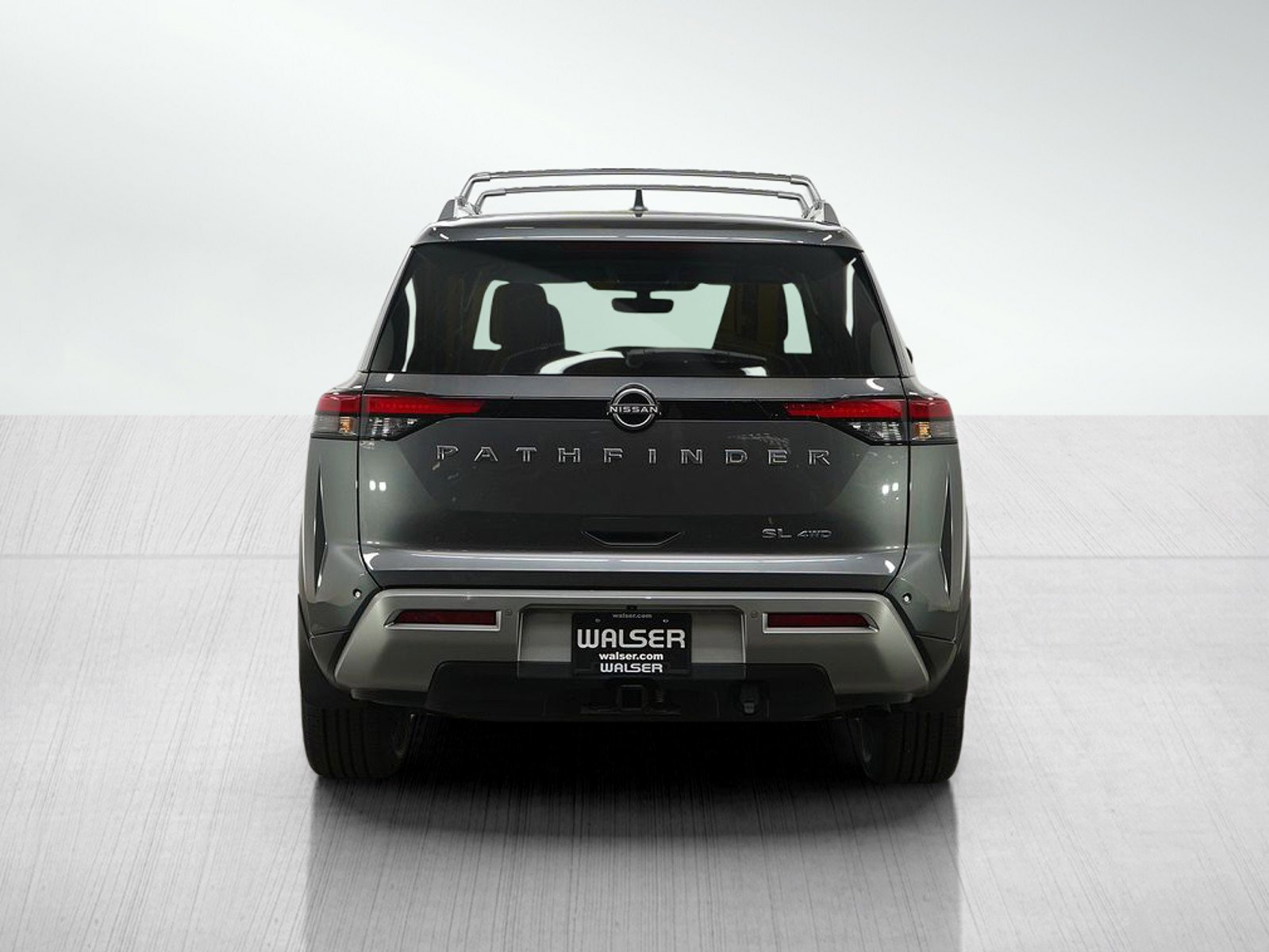 2023 Nissan Pathfinder SL photo 4