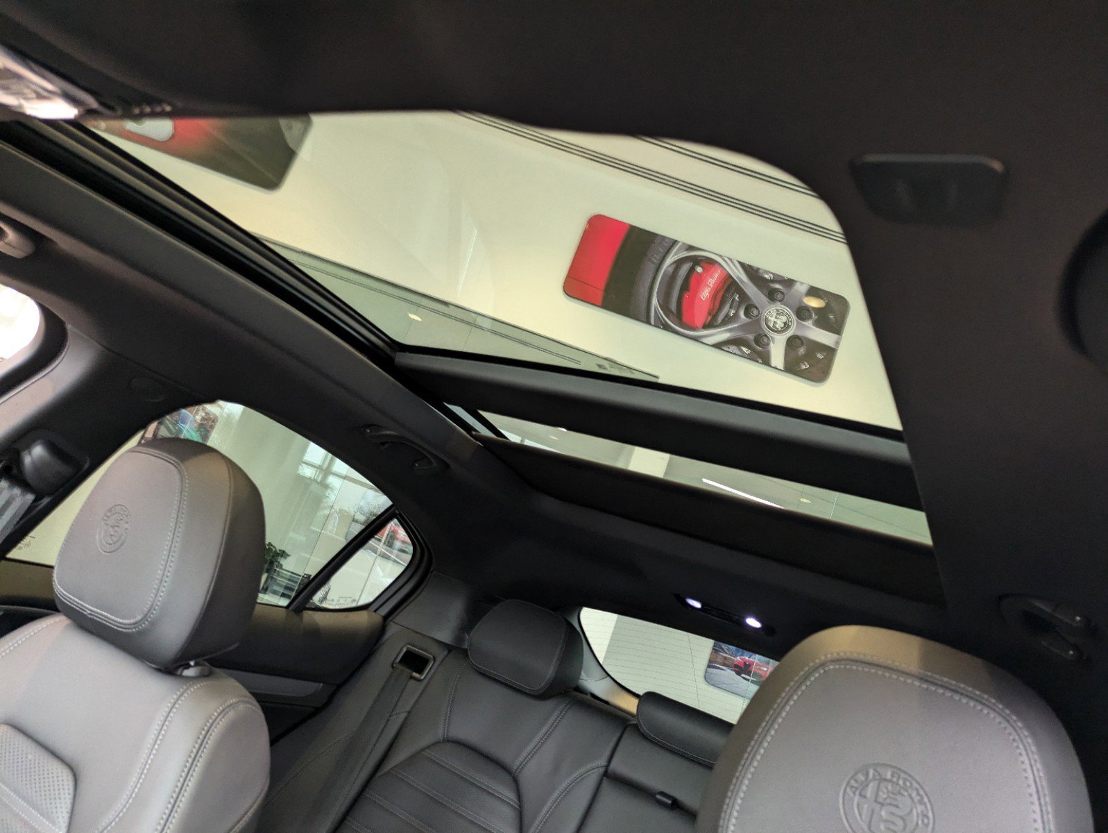 2025 Alfa Romeo Stelvio Sprint Base photo 18