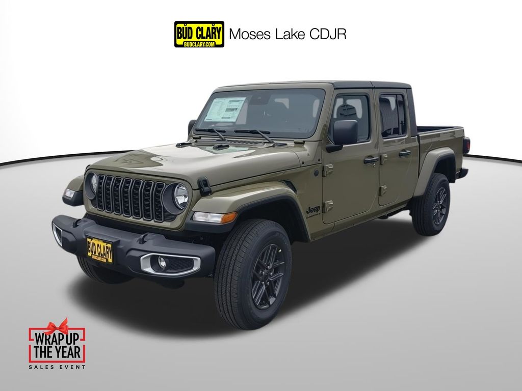 2025 Jeep Gladiator Sport S's photo