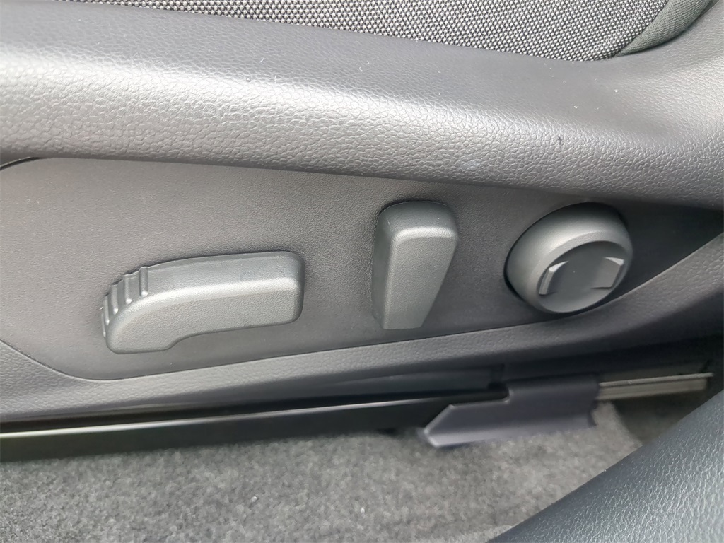 2025 Subaru Crosstrek Sport photo 15