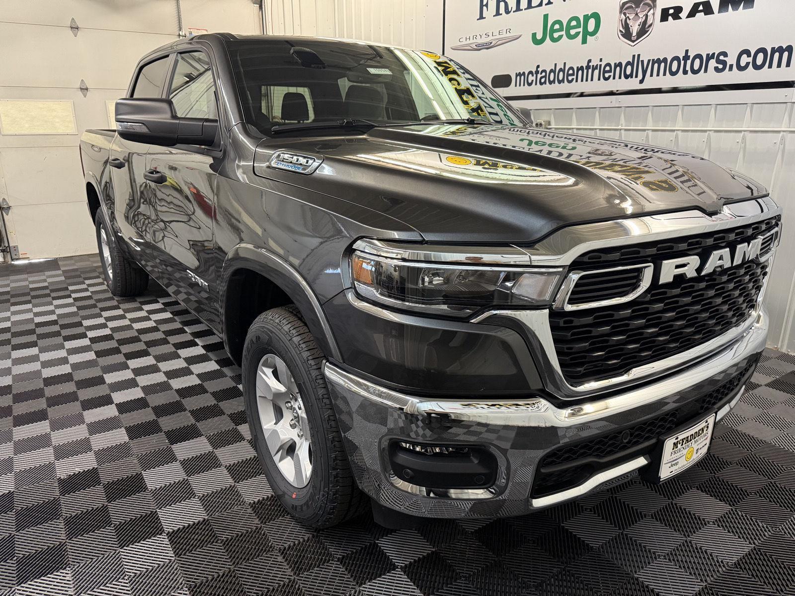 2025 Ram 1500 Big Horn Lone Star photo 3