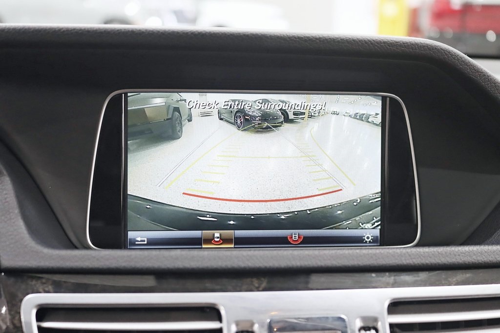 2016 Mercedes Benz E 350 4MATIC photo 18