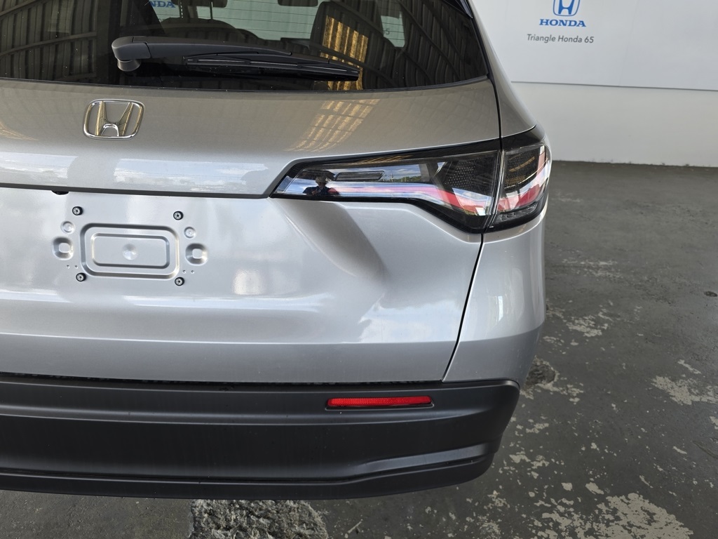 2026 Honda HR-V LX photo 42