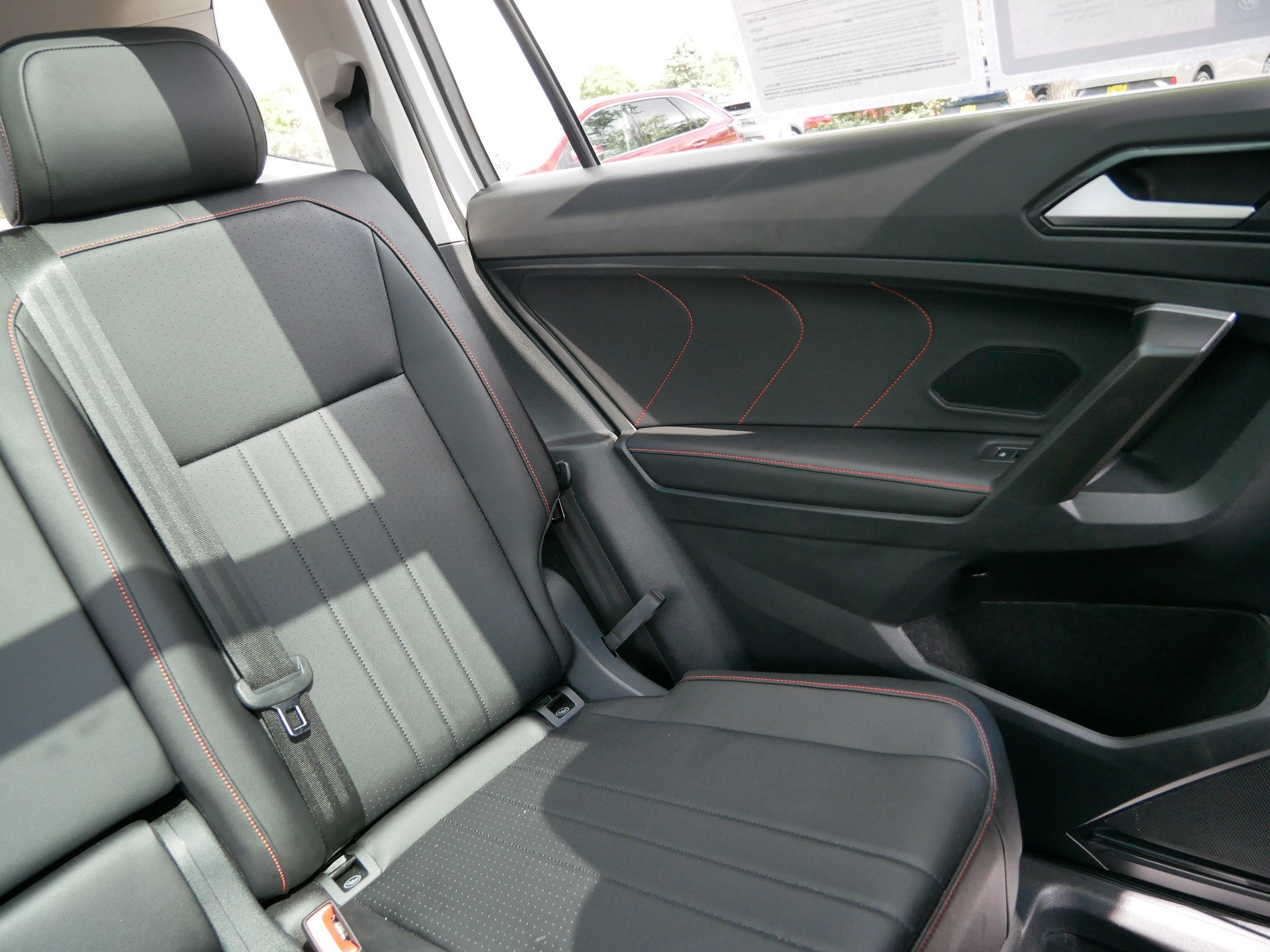 2024 Volkswagen Tiguan Wolfsburg Edition photo 13