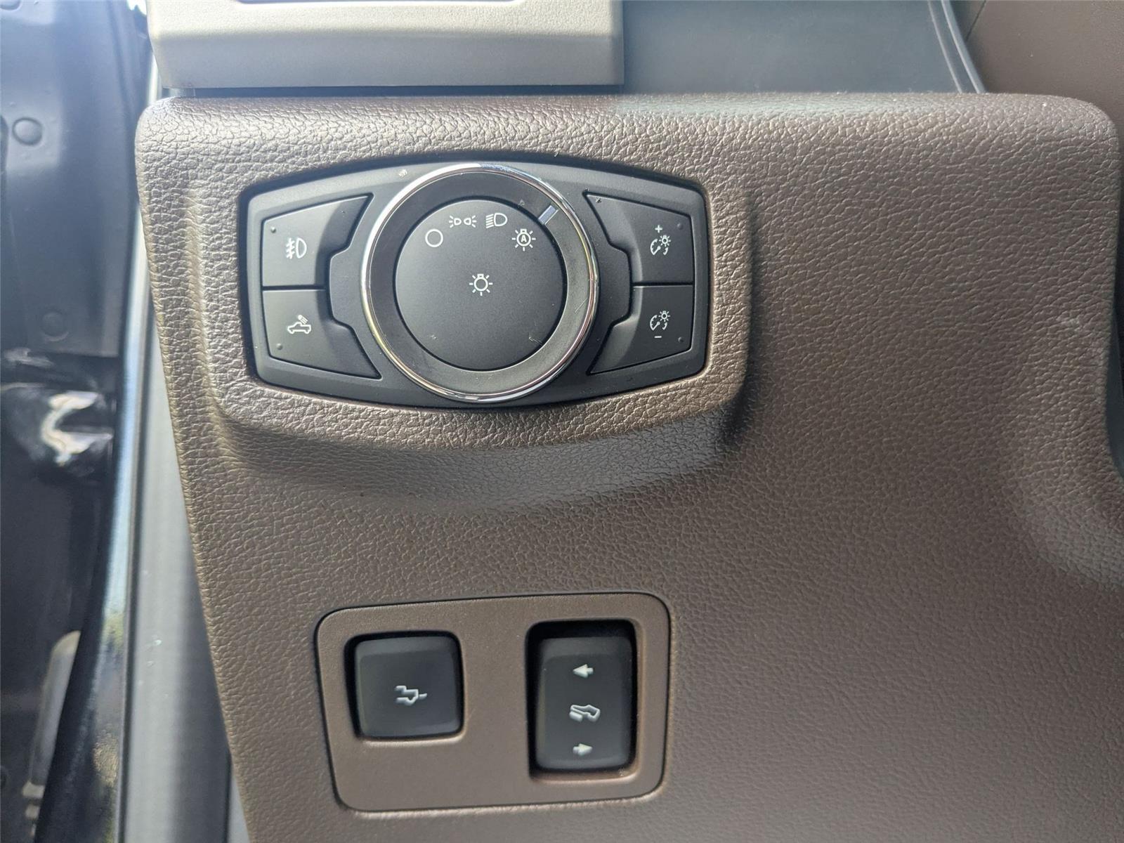 2021 Ford F-350 King Ranch photo 13