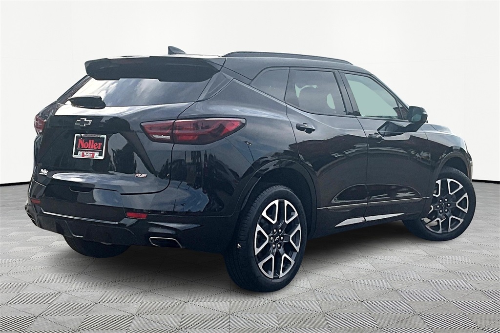 Used 2023 Chevrolet Blazer RS with VIN 3GNKBERS6PS205997 for sale in Kansas City