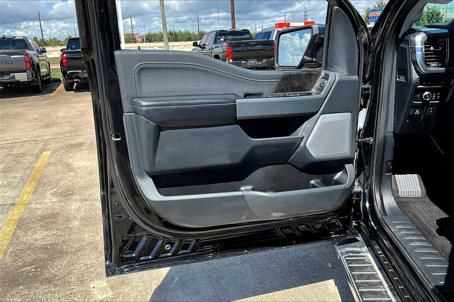 2021 Ford F-150 Lariat photo 20