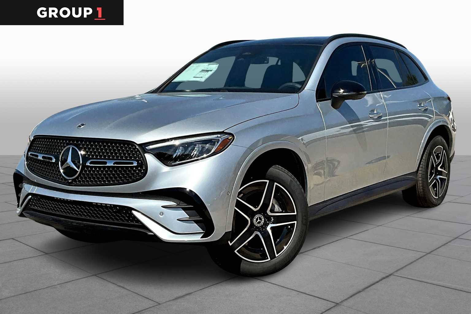 2026 Mercedes-Benz GLC Base's photo