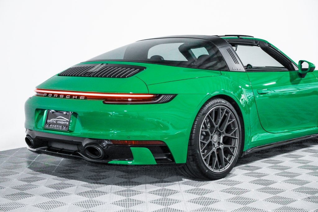2021 Porsche 911 Targa 4 photo 14