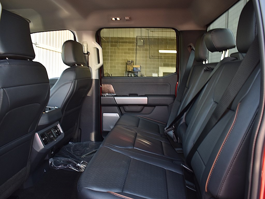 2026 Ford F-350 Lariat photo 6