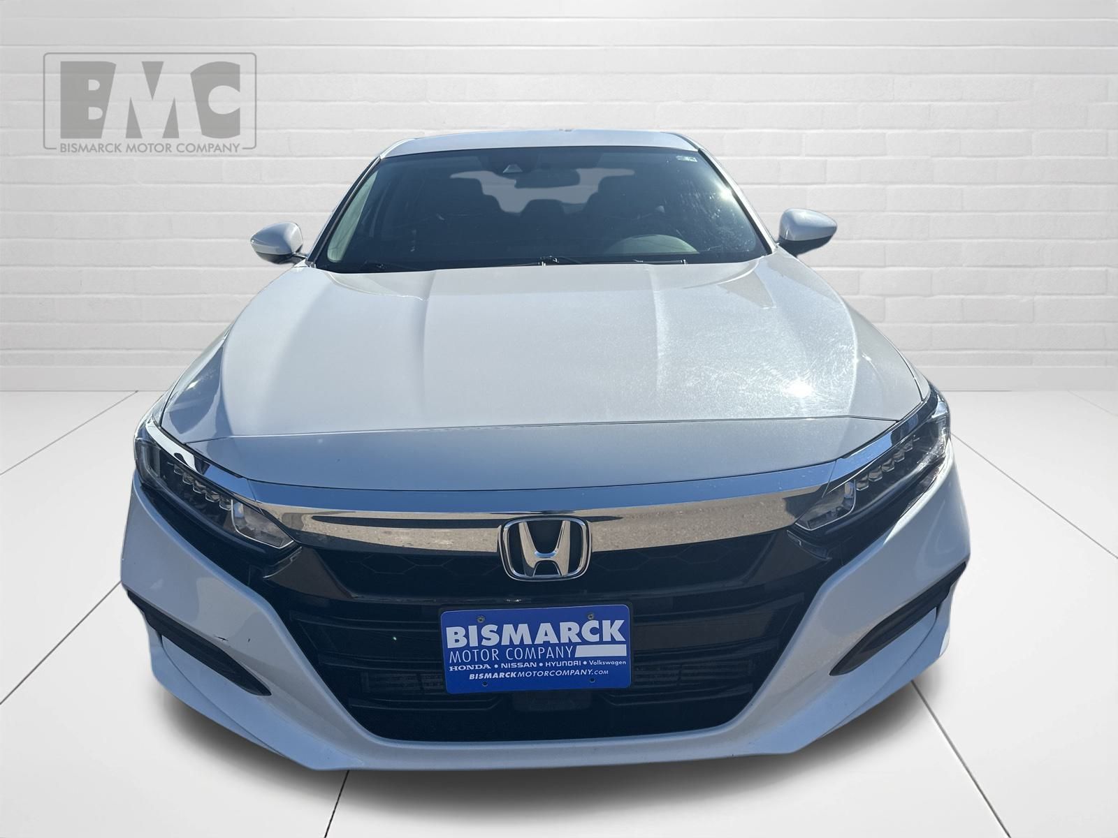 2019 Honda Accord LX photo 2
