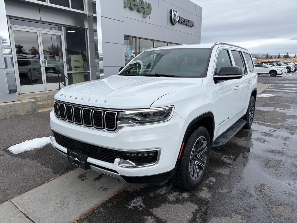 2024 Jeep Wagoneer Series II's photo