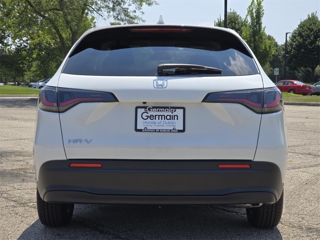 2026 Honda HR-V LX photo 15