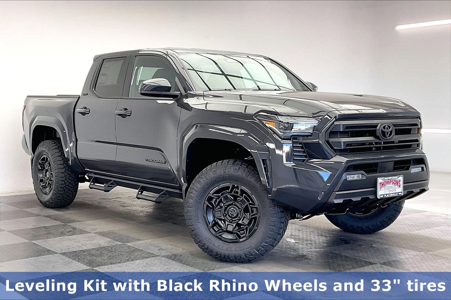 2025 Toyota Tacoma SR5's photo