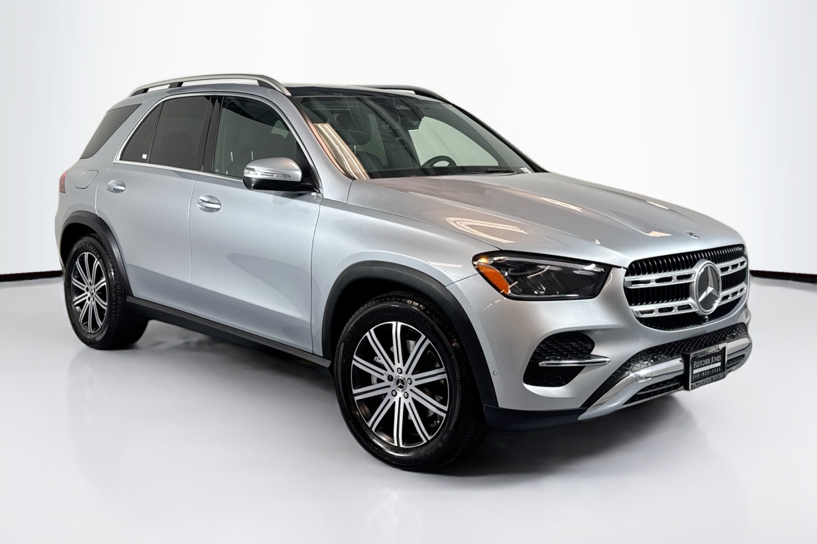 2025 Mercedes Benz GLE 350 4MATIC photo 3