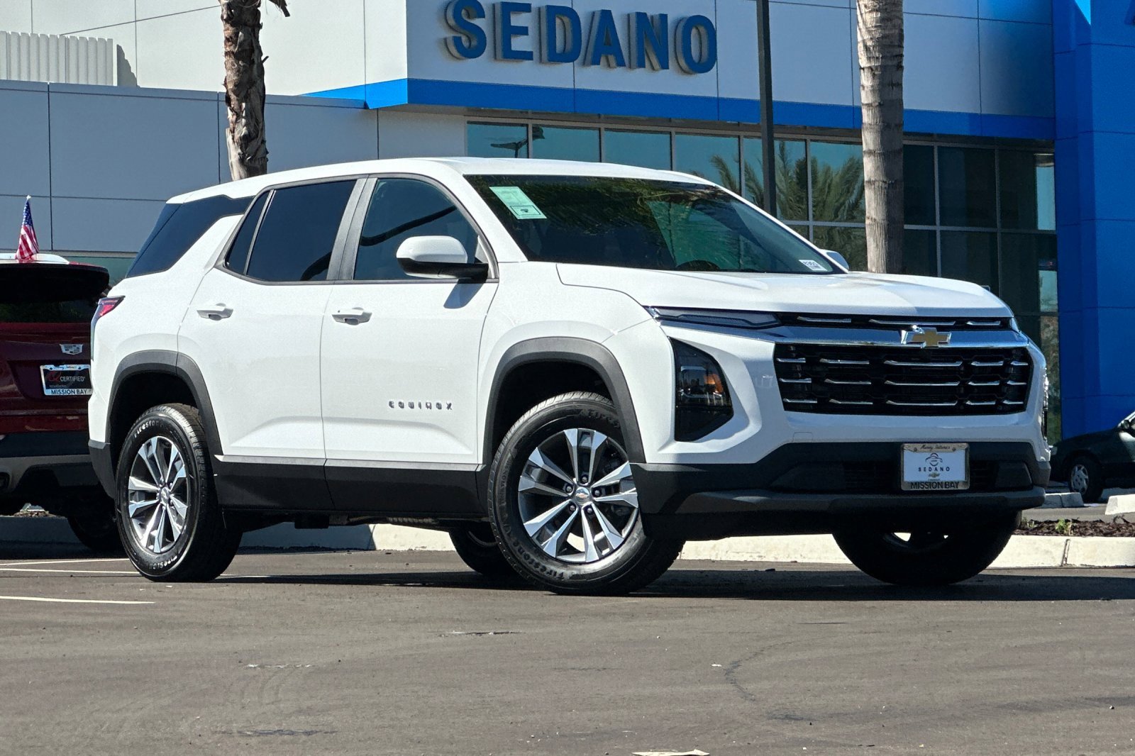 2026 Chevrolet Equinox LT photo 2
