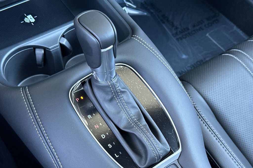 2026 Honda HR-V EX-L photo 19