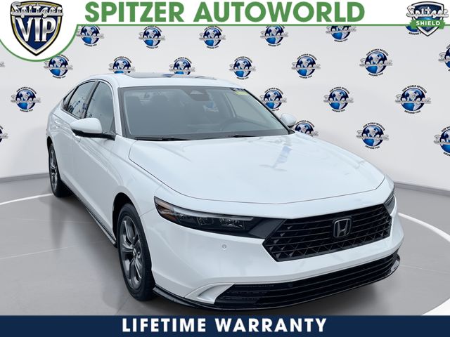 2025 Honda Accord Hybrid EX-L's photo