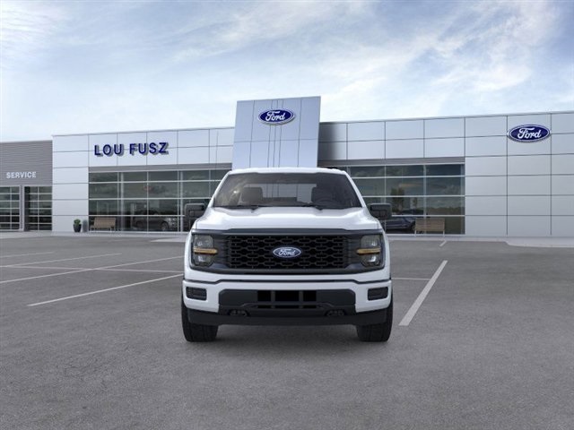2025 Ford F-150 STX photo 4