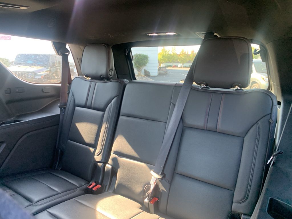 2021 Chevrolet Tahoe RST photo 10