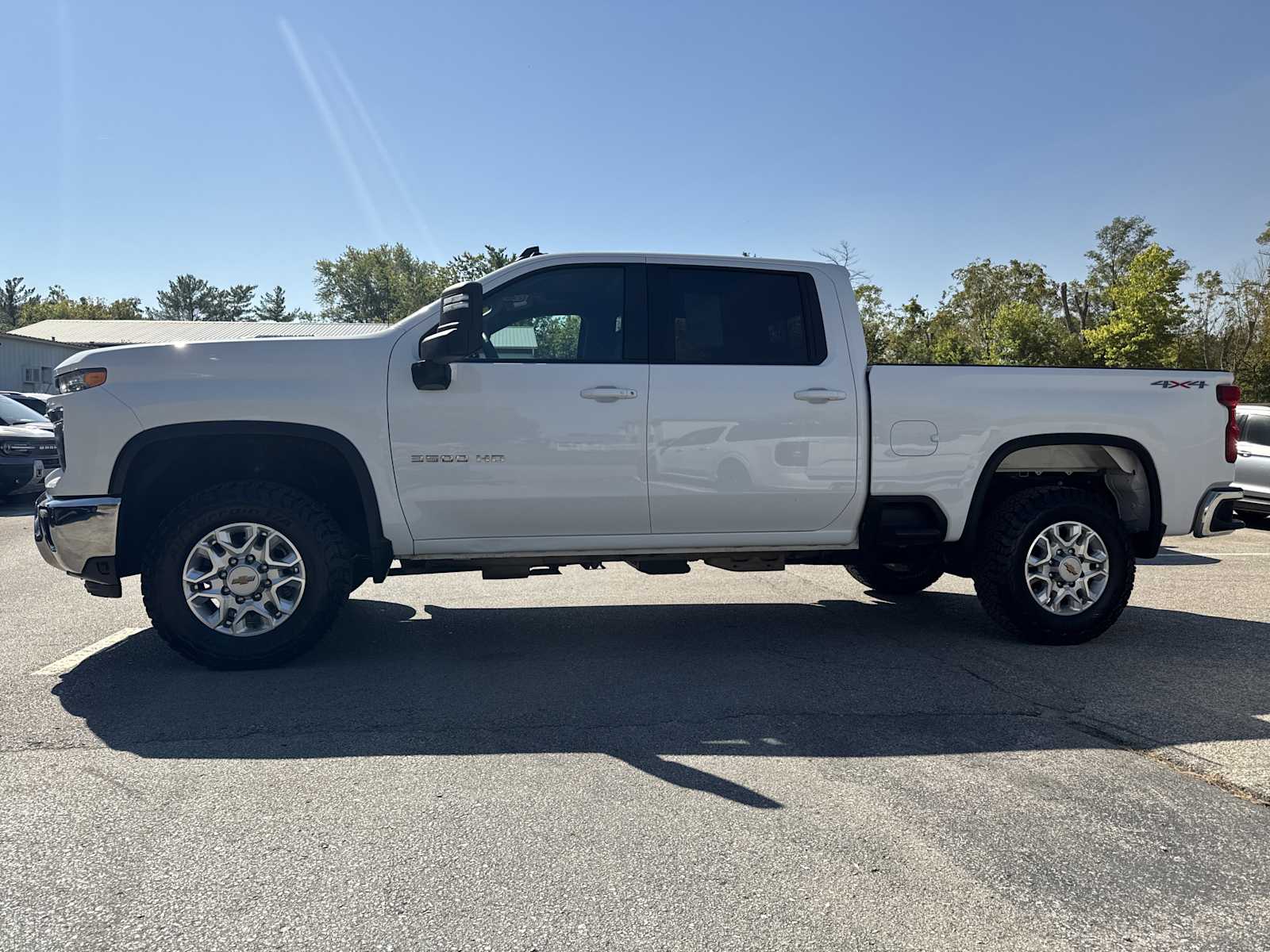 2024 Chevrolet Silverado 3500HD LT photo 8