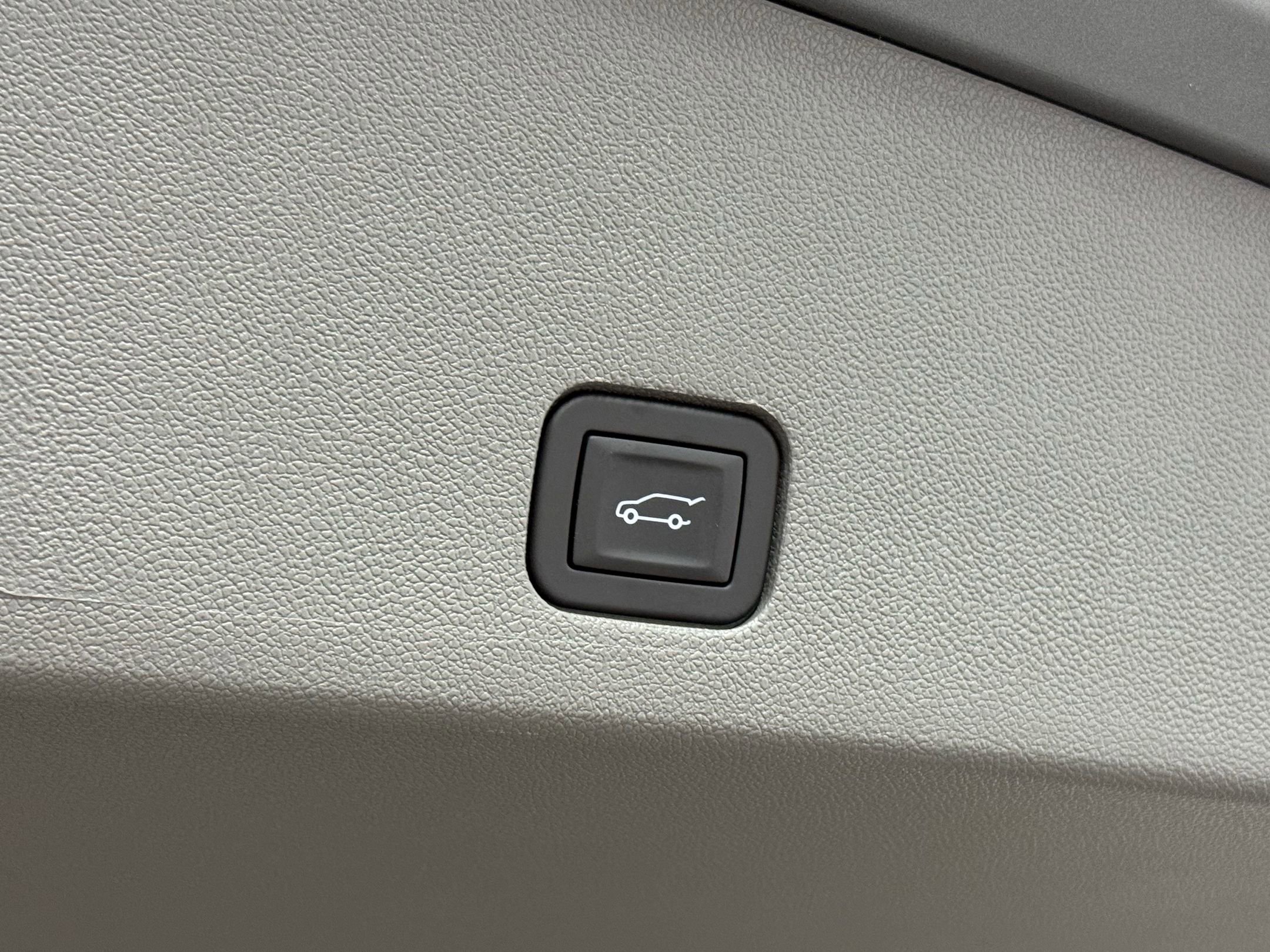2025 Cadillac XT6 Premium Luxury photo 41