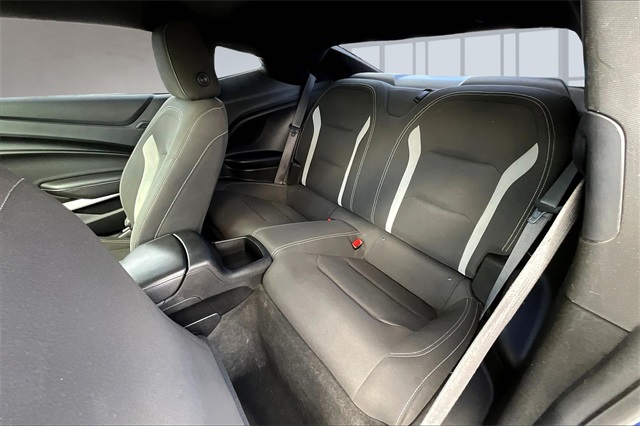 2020 Chevrolet Camaro 1LT photo 27