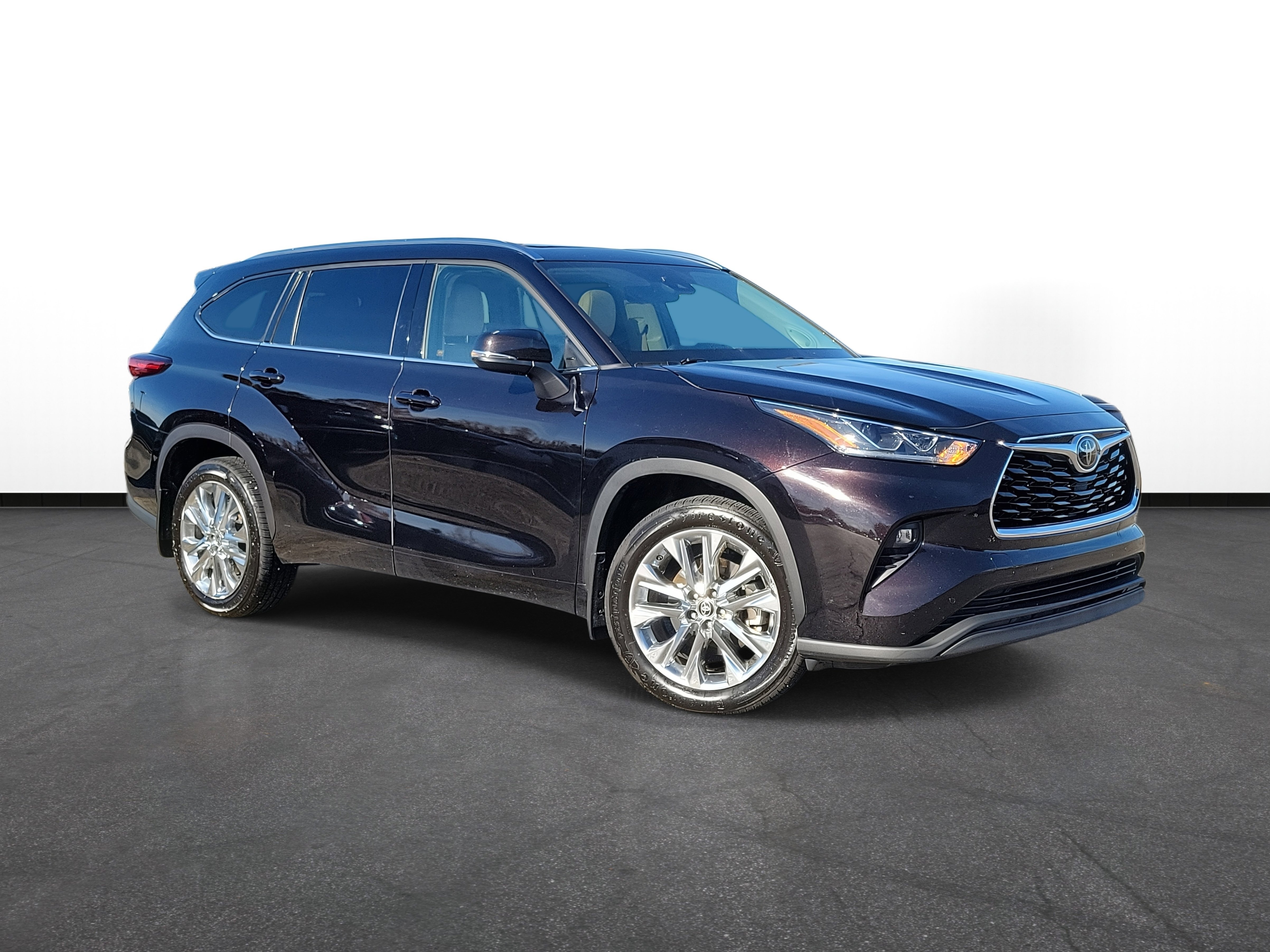 2020 Toyota Highlander Limited's photo