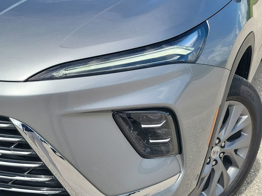 2025 Buick Enclave Preferred photo 13