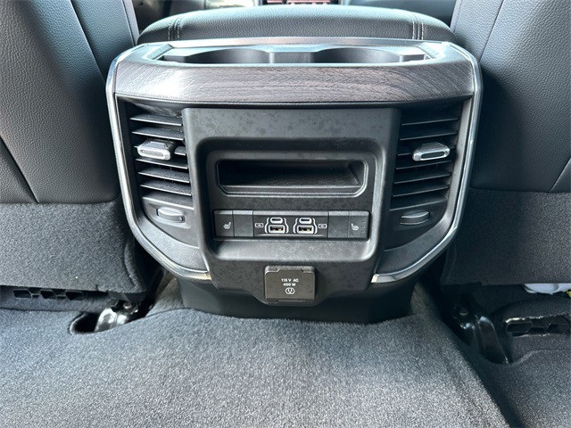 2025 Ram 2500 Laramie photo 11