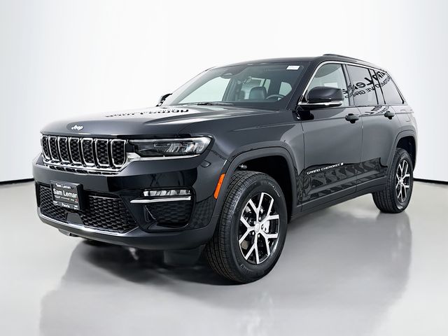 2025 Jeep Grand Cherokee Limited photo 2