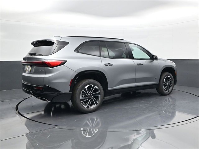 2026 Buick Enclave Sport Touring photo 3
