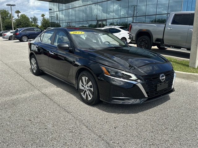 2024 Nissan Altima 2.5 S photo 3