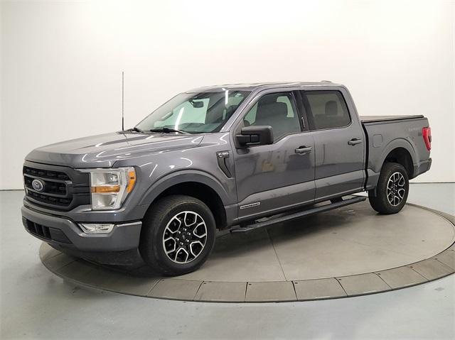 2022 Ford F-150 XL photo 3