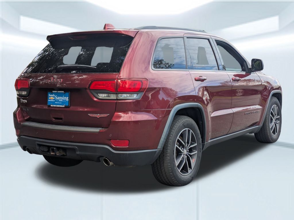 2018 Jeep Grand Cherokee Trailhawk photo 3