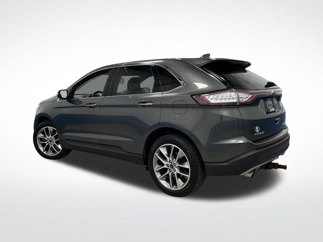2017 Ford Edge Titanium photo 2