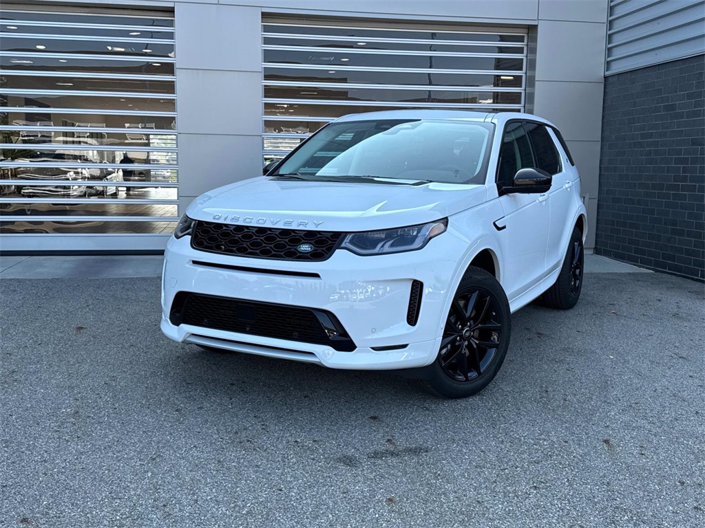 2025 Land Rover Discovery Sport S's photo