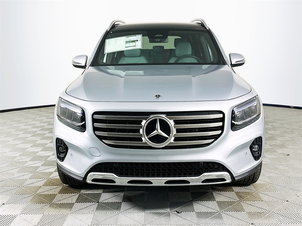 2026 Mercedes Benz GLB 250 photo 2