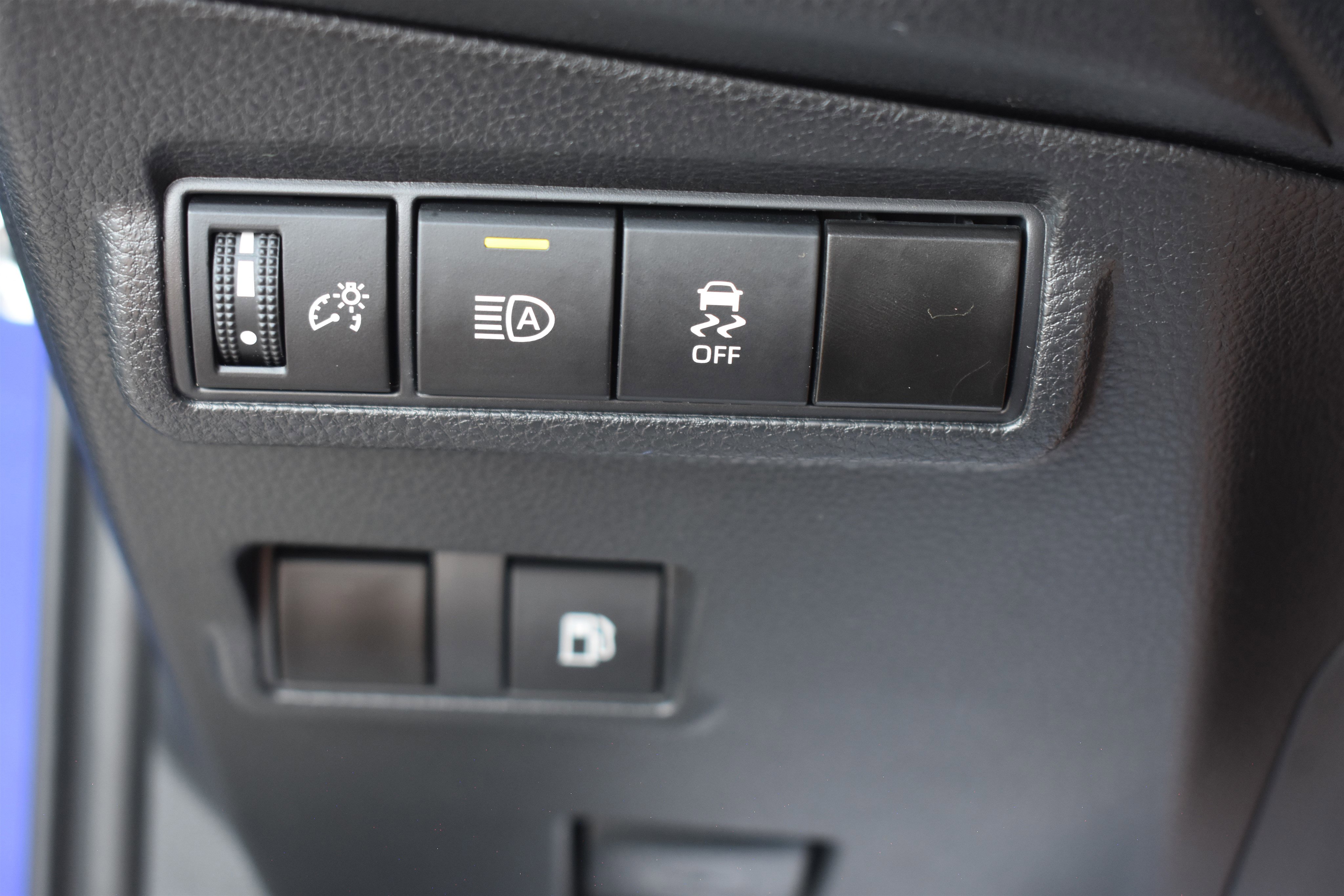 2024 Toyota Corolla Hybrid SE photo 14