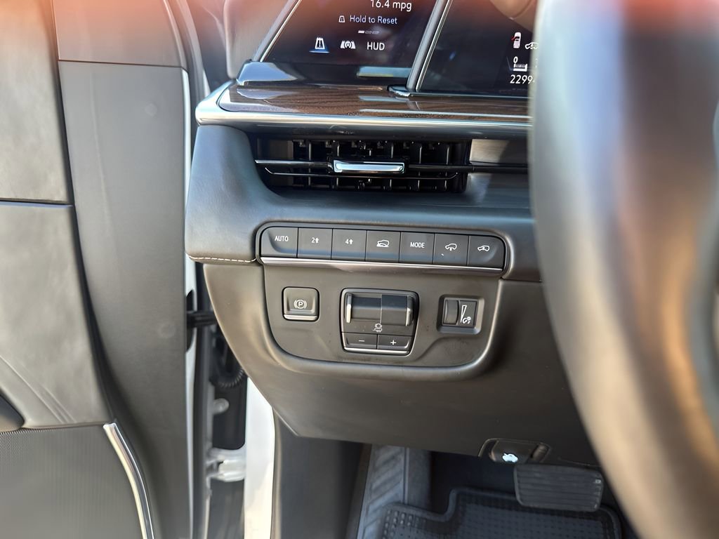 2022 Cadillac Escalade Premium Luxury Platinum photo 26