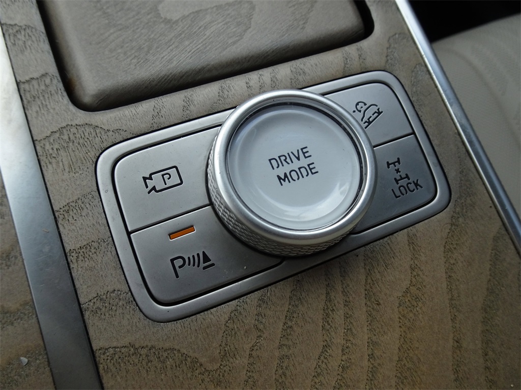 2022 Genesis GV80 2.5T Prestige photo 17