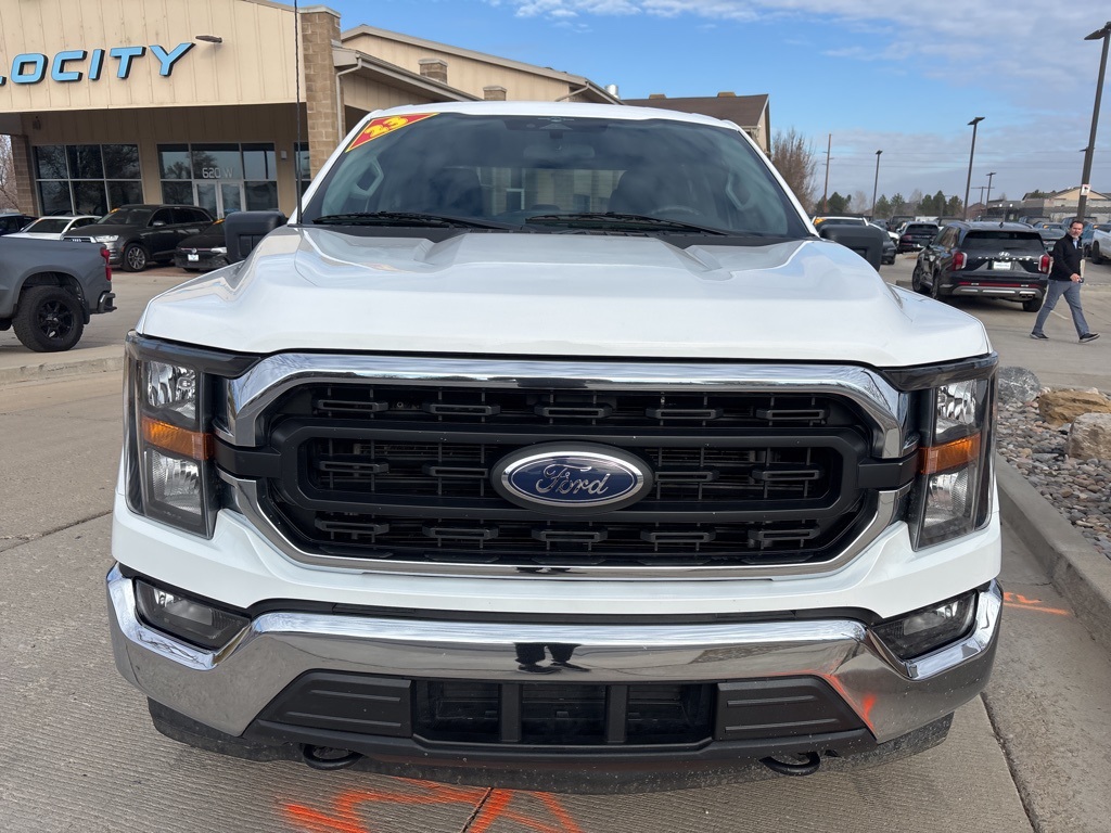 2023 Ford F-150 XLT photo 2