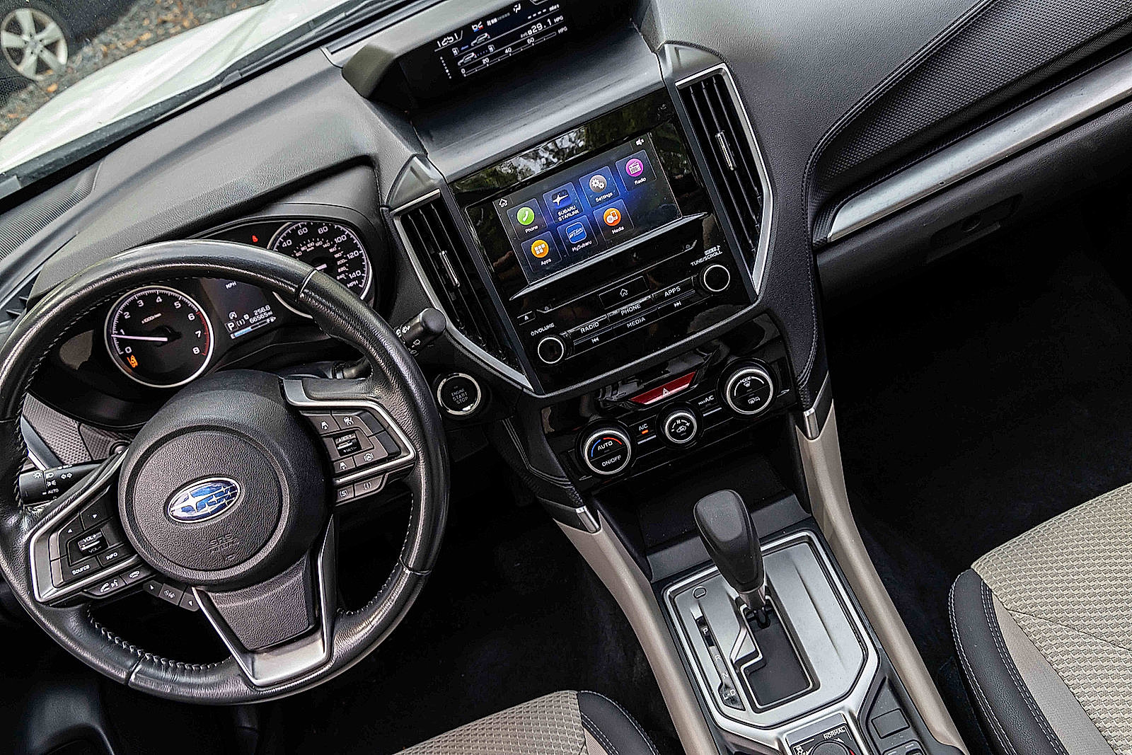 2020 Subaru Forester Premium photo 18