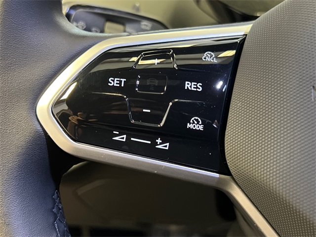 2025 Volkswagen ID.4 Pro S photo 13
